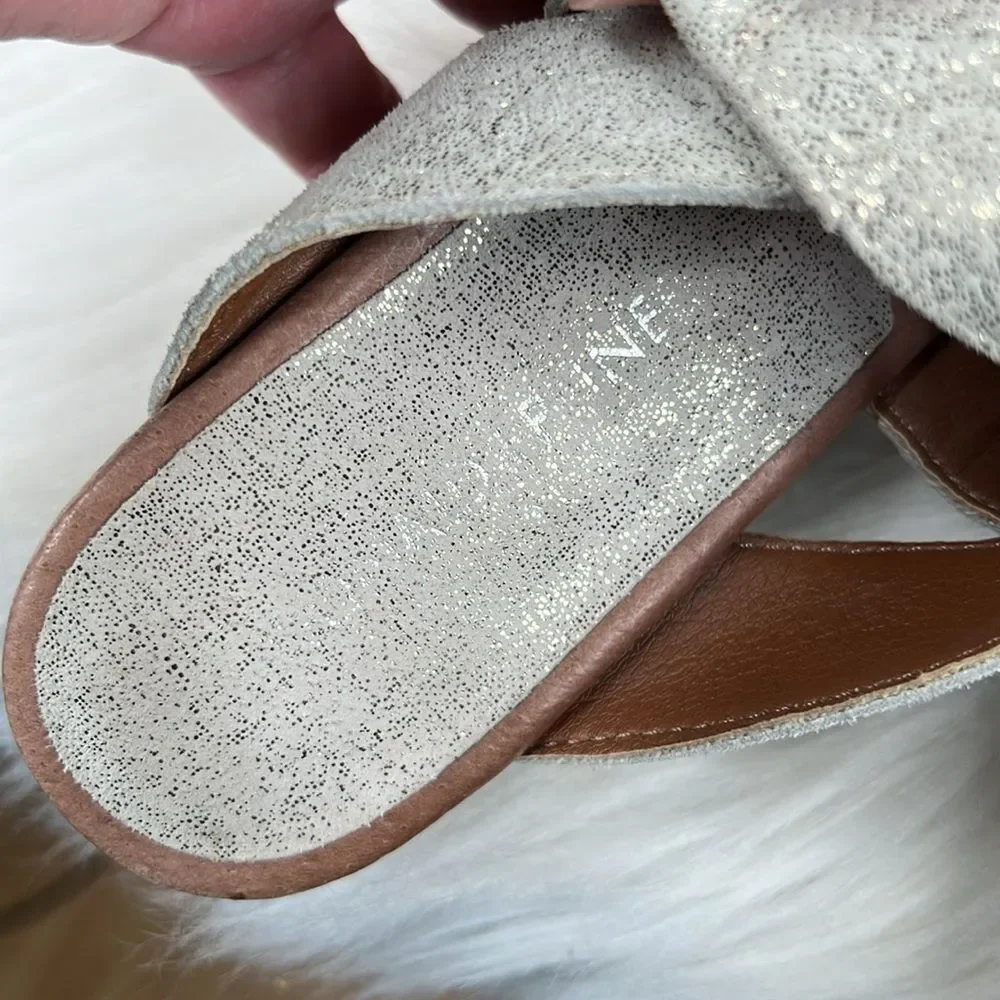 Donald J. Pliner Dalie Low Wedge Sandal Size 9